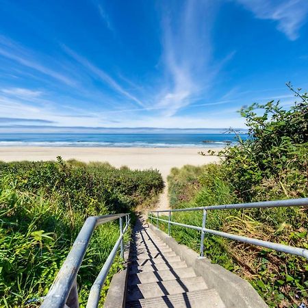 Lincoln City Beach Front Vacation Rental Екстериор снимка